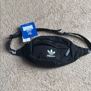 Adidas Fanny Pack NWT